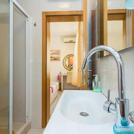 S&l Guest house 3*